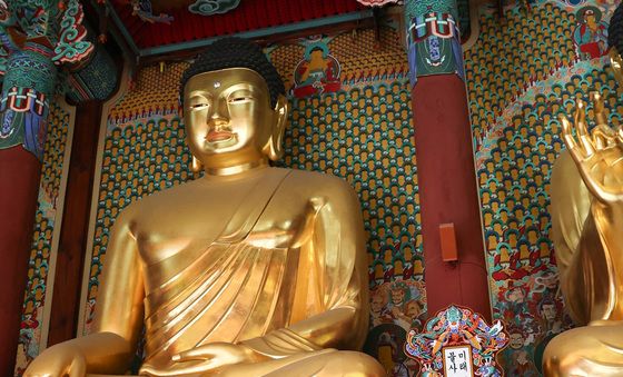 불교지도자 신년하례법회 축사하는 최휘영 장관