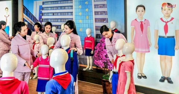 평양학생교복공장, 어린이 위한 교복 제작