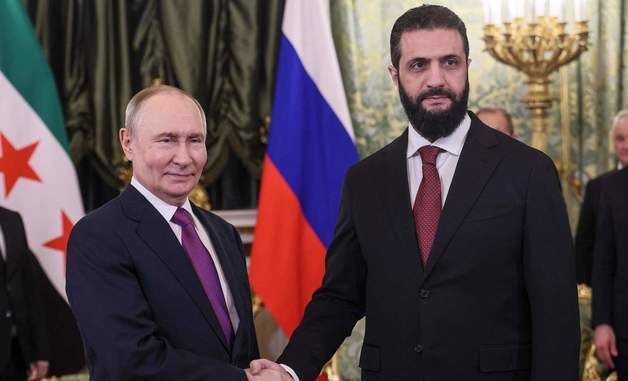 [포토] 블라디미르 푸틴 러시아 대통령과 아메드 알샤라 시리아 임시 대통령