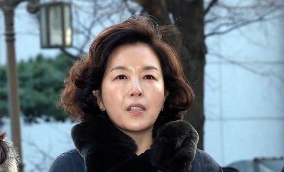 경찰 추가 소환 조사 출석한 김경