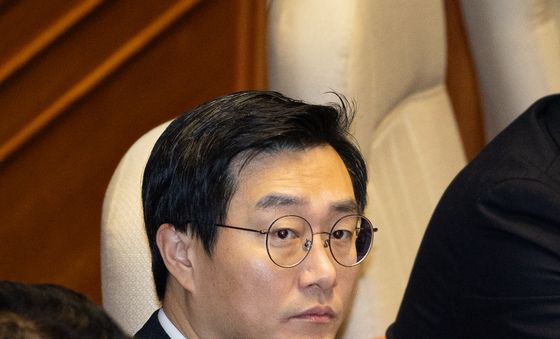 본회의 참석한 장경태 의원