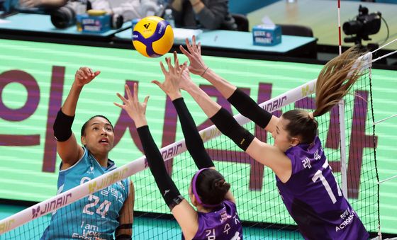 GS칼텍스 레이나 '빈 곳으로'