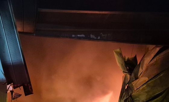 투입되는 무인소방로봇