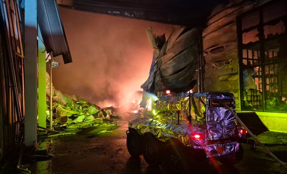 투입되는 무인소방로봇