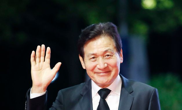 '국민배우' 안성기 향년 74세로 별세