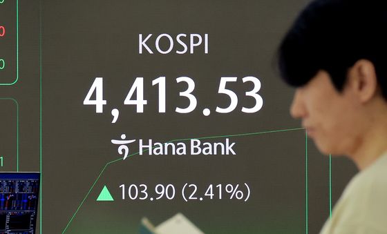 또 다시 최고치... 4,400선 돌파한 코스피