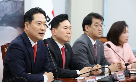 인사말하는 장동혁 대표