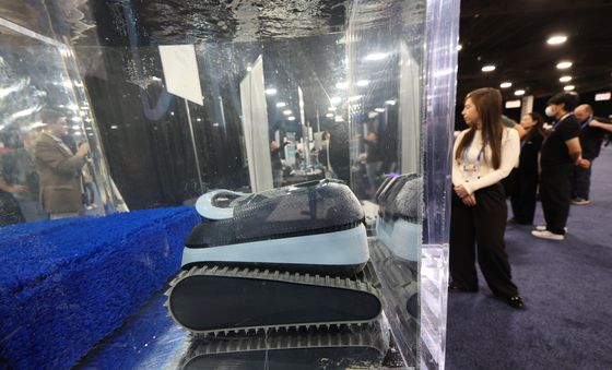 [CES 2026]수영장 청소로봇을 소개합니다