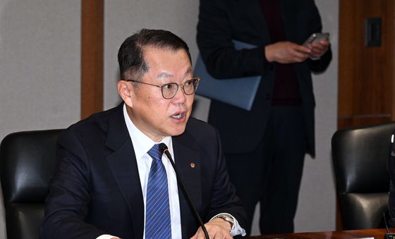 발언하는  김희철 한화오션 대표이사