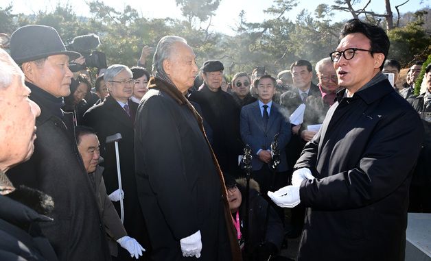 신년사하는 김민석 국무총리