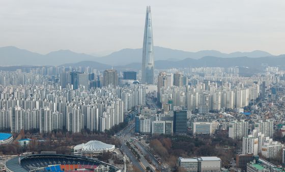 서울 아파트 매매 시가총액 1832조원 넘어서