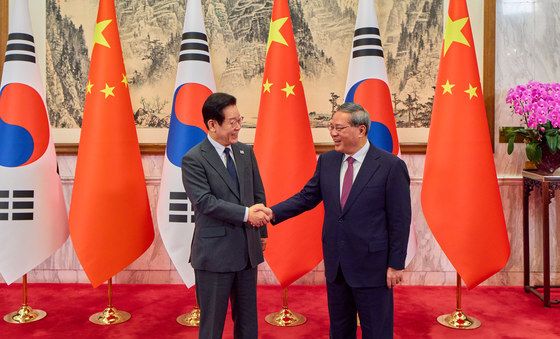 악수하는 이재명 대통령·리창 총리