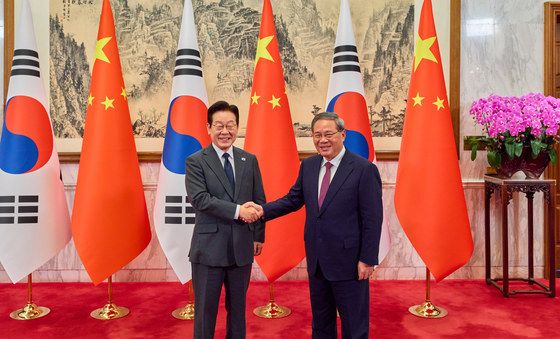 손 잡은 이재명 대통령·리창 총리