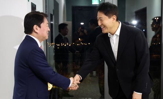 오세훈·안철수, 한남동 공관서 정치 현안 논의