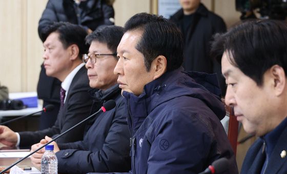 정청래 대표, 민생 현장 최고위원회의