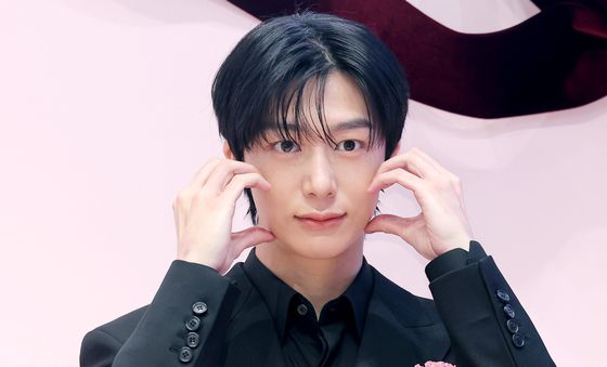 형원, 사랑스러운 볼 하트