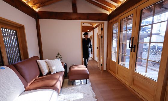 공공한옥 7곳 현장 공개…입주자 모집