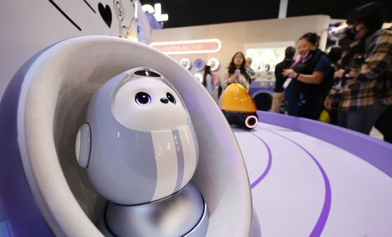 [CES 2026]가정용 로봇 TCL '에이미'