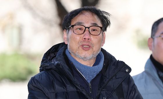 '김병기 의원 고발' 김순환 사무총장, 고발인 조사 출석