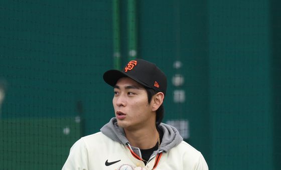 이정후 '오늘은 내가 볼보이'