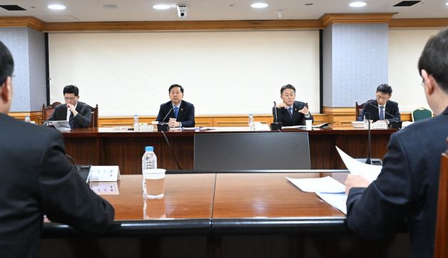 구윤철 부총리, '시장상황점검회의' 참석