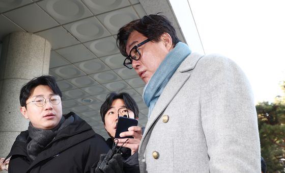 김성태 쌍방울 전 회장, 대북송금 회유 의혹 관련 검찰 출석