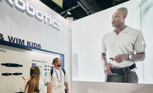 CES 2026에서 공개된 위로보틱스 전시 부스 전경