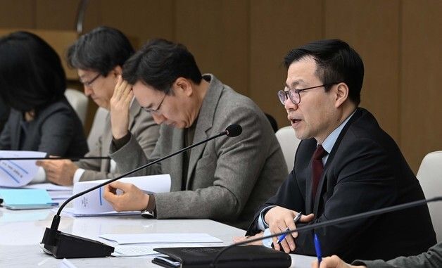 제53차 통상추진위원회 참석한 여한구 통상교섭본부장