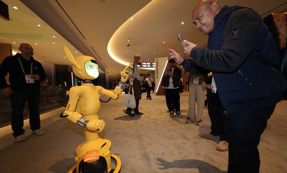 [CES2026]로봇과 공감해요