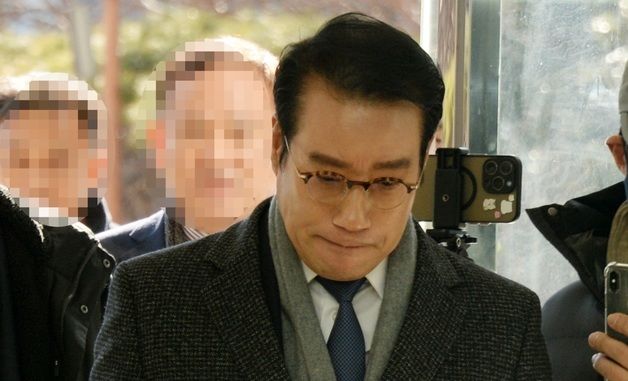 경찰, 최경식 남원시장 소환…'승진 인사 의혹' 관련
