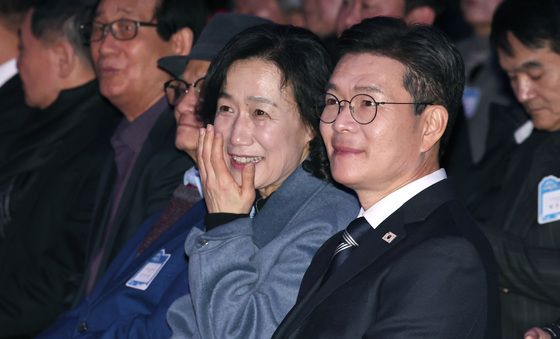 대화하는 정원오 구청장과 문혜정 씨