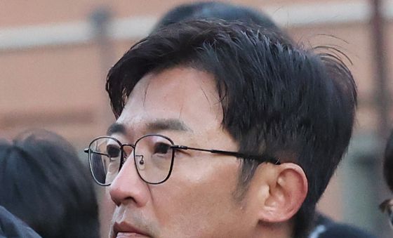 고 안성기 장례미사 참석한 안재욱