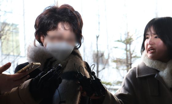 전직 구의원, 김병기 의원 측 금품 의혹으로 피의자 출석