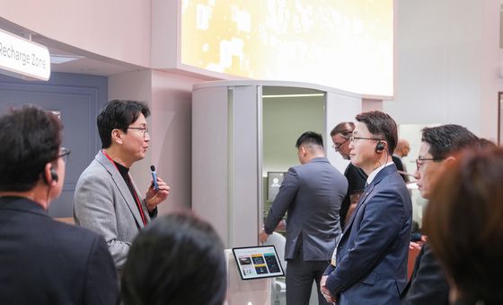 CES 2026 세라젬 전시관, 과기정통부 차관 등 국내외 인사 방문
