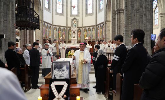 '故 안성기 마지막 길'