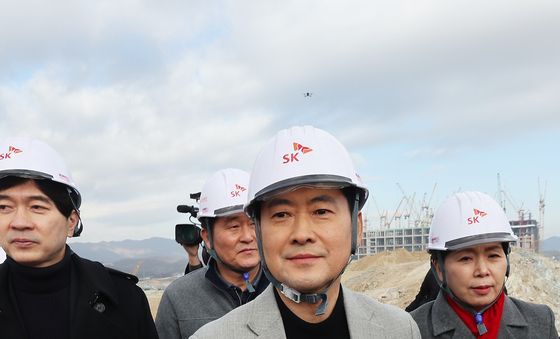 용인반도체클러스터 산단 공사현장 둘러보는 장동혁