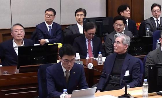 윤석열·김용현, '내란 우두머리' 재판 1심 결심공판 출석