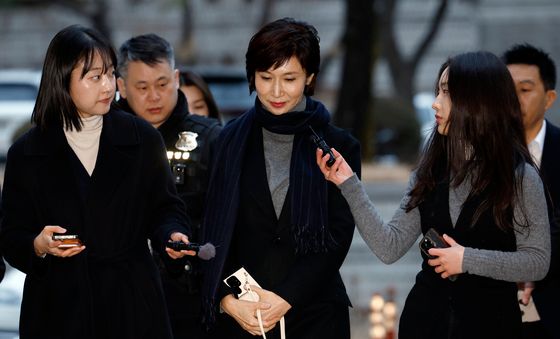 법정 향하는 노소영 관장