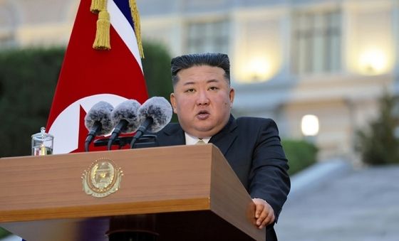 김정은, 김일성대 창립 80주년 직접 챙겨…인재 육성 강조