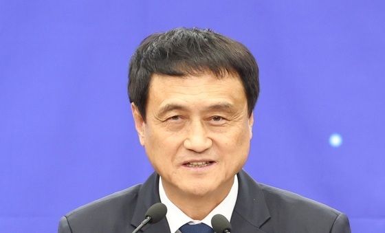 답변하는 김희수 도의장