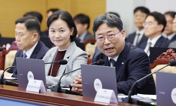 발언하는 하준경 경제성장수석