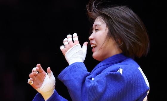 '독립지사 후손' 허미미, 유도 종주국 일본에서 금메달