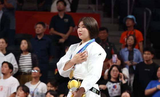 '애국가 외운' 허미미, 유도 종주국에서 금메달