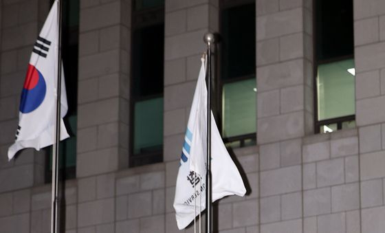 역사 속으로 사라지는 검찰