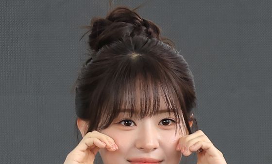 전소영, BIFF 뜬 바비인형
