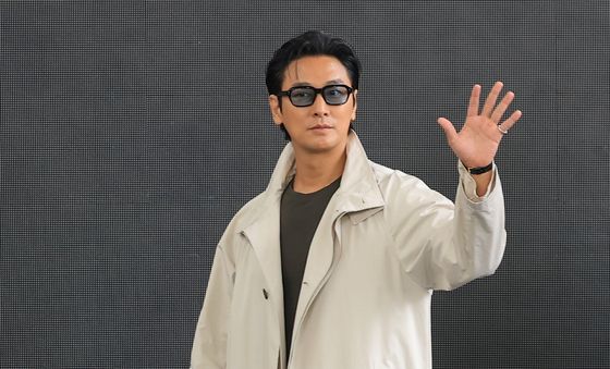 주지훈, 근사한 가을 남자