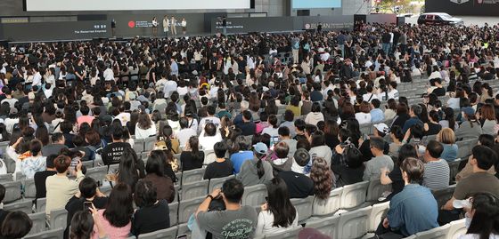 BIFF로 모인 영화팬들
