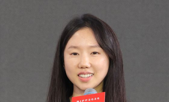 '눈 둘 데가 없다' 박미소