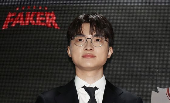 'e스포츠 전설' 페이커 이상혁, 기념우표 발행