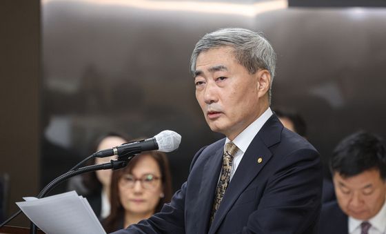[국감] 취임 후 첫 국정감사 나선 신현송 총재